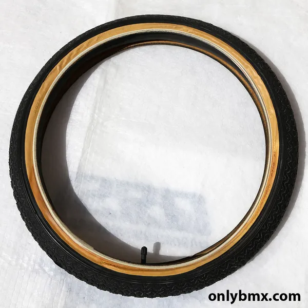 Two Tioga Comp ST Tyres