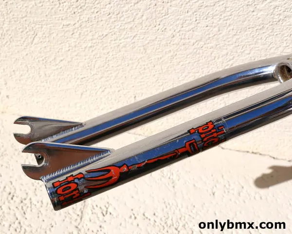 S&M Dirtbike Frame and Pitchforks
