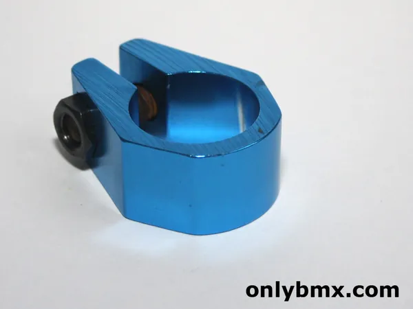 X-Caliber Style BMX Seat Post Clamp – Blue – NOS