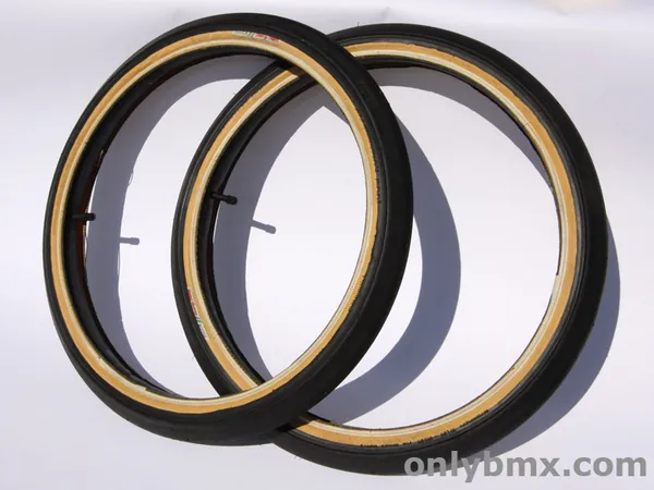 Tioga Comp Pool BMX Tyres – Black