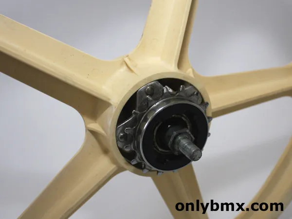 Skyway Tuff Wheels - White