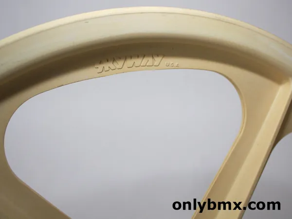 Skyway Tuff Wheels - White