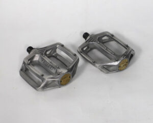 Shimano DX pedals with 9/16ths spindles